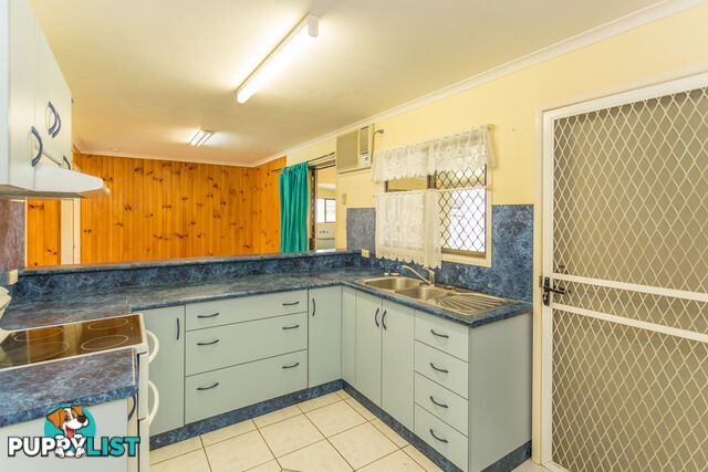 35 Tropical Avenue ANDERGROVE QLD 4740