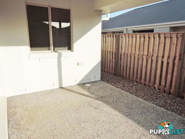 36A Newport Parade BLACKS BEACH QLD 4740