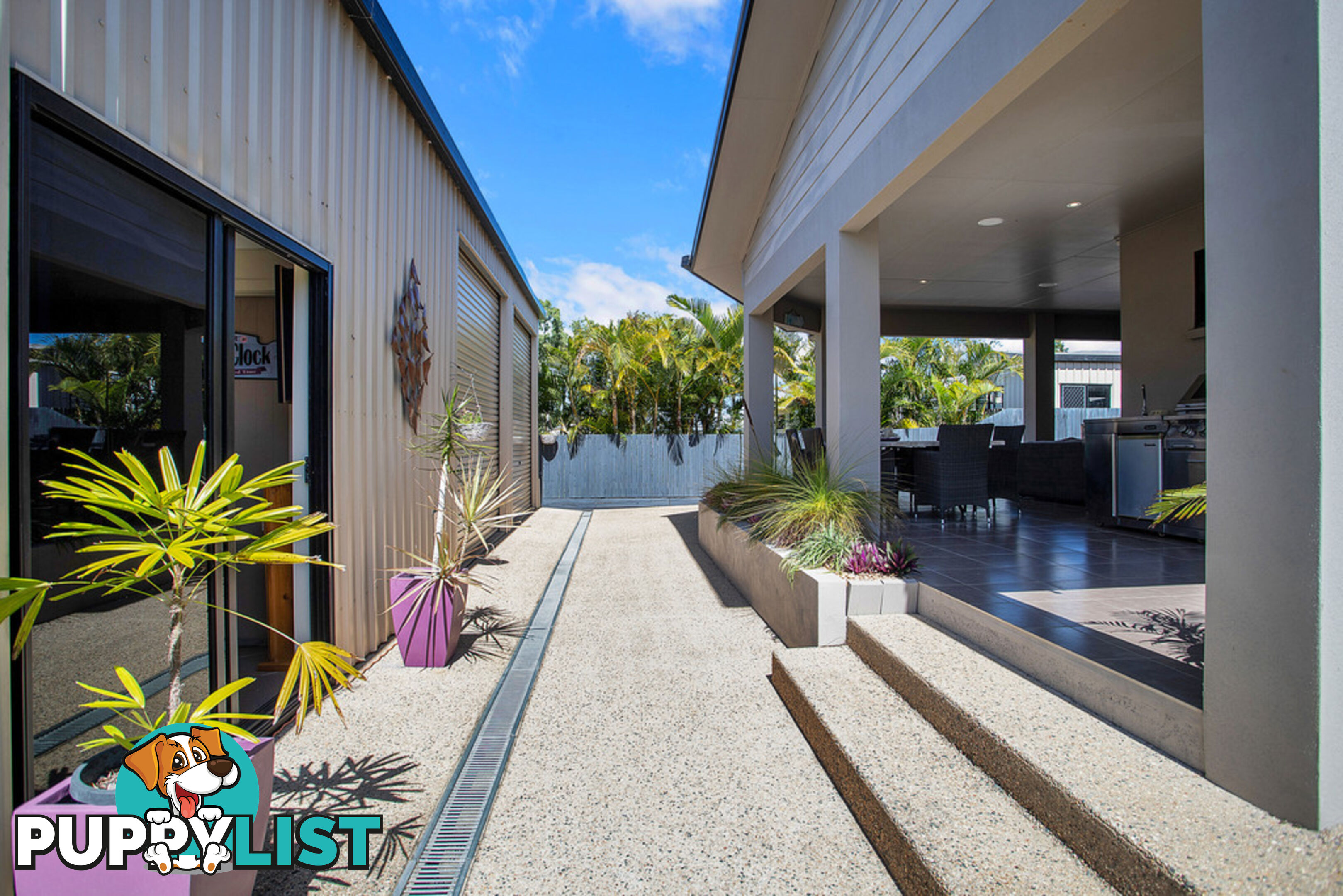 18 Brooksfield Drive SARINA BEACH QLD 4737