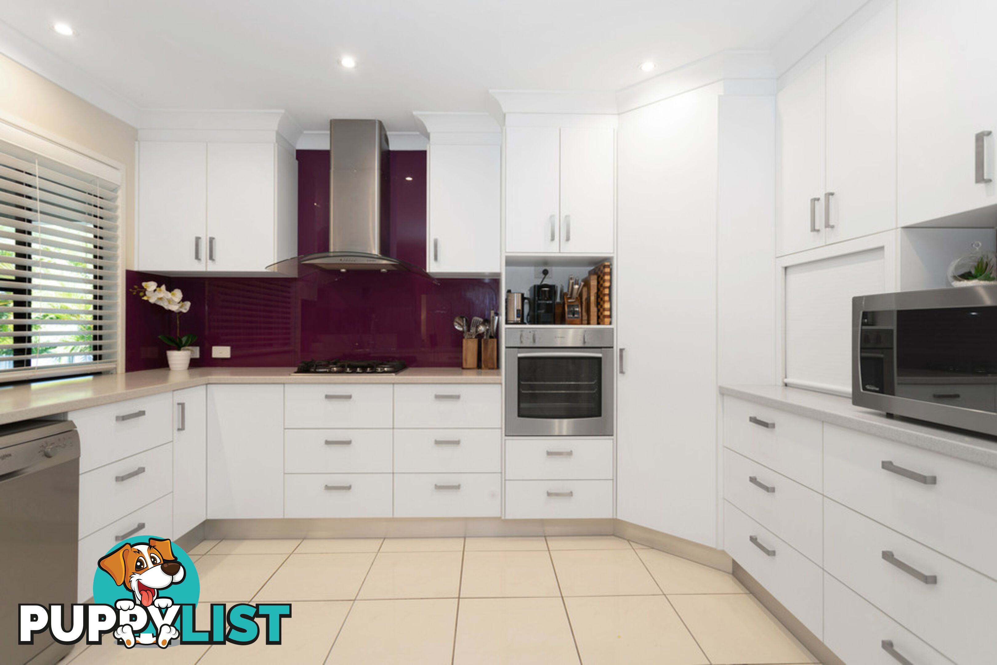 18 Brooksfield Drive SARINA BEACH QLD 4737