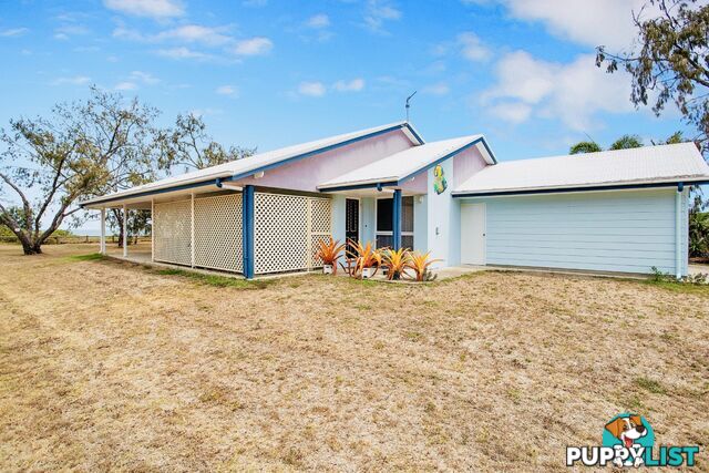 30 Owen Jenkins Drive SARINA BEACH QLD 4737