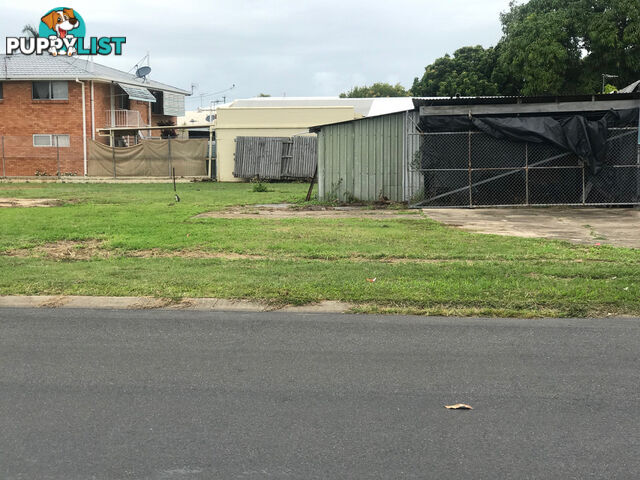 1 Hamlet Street MACKAY QLD 4740