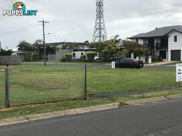 1 Hamlet Street MACKAY QLD 4740