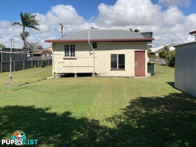 8 Mary Street WEST MACKAY QLD 4740