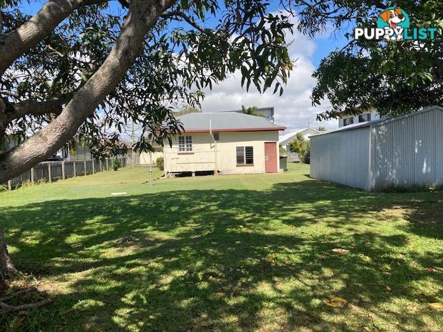 8 Mary Street WEST MACKAY QLD 4740