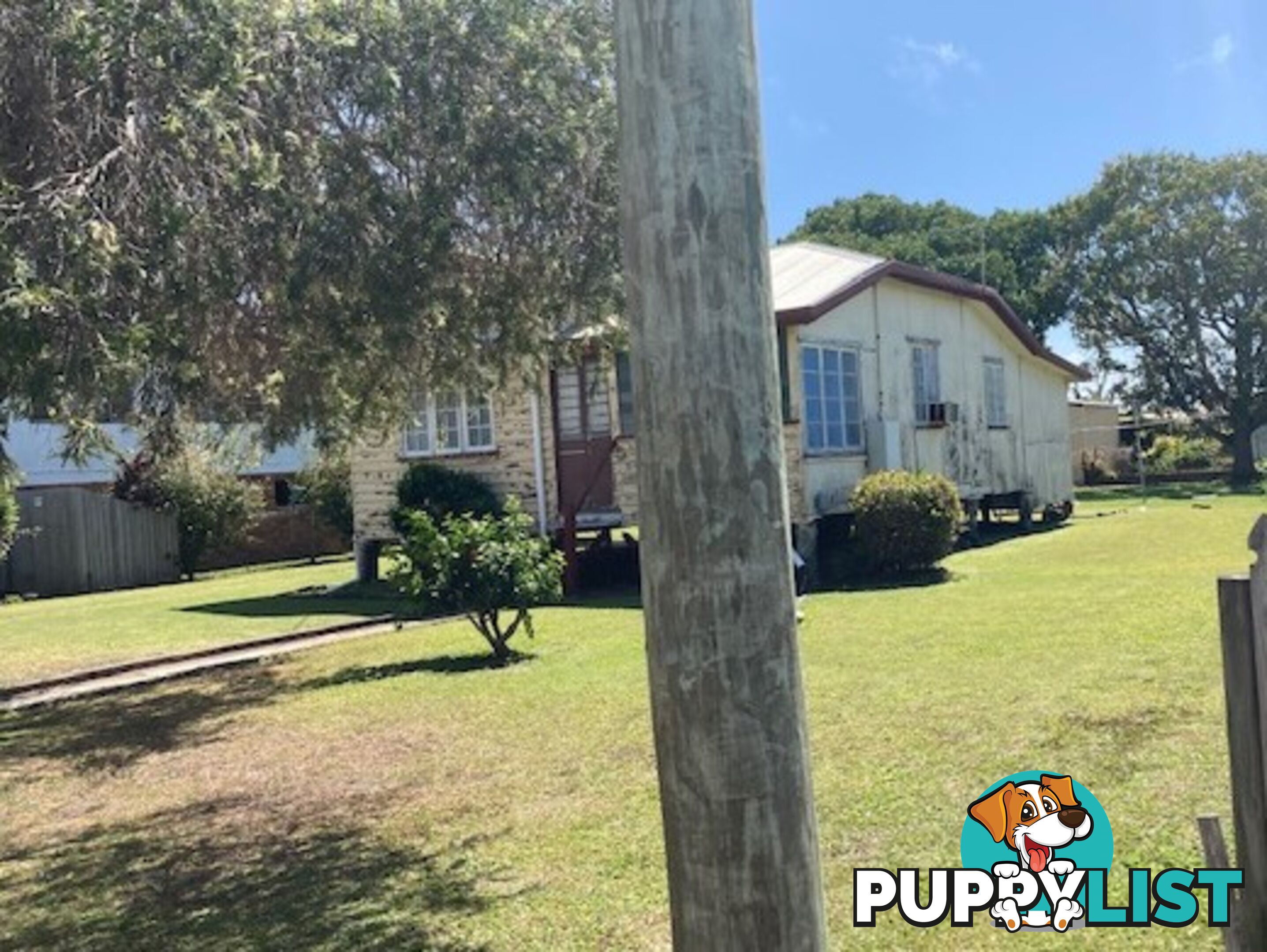 8 Mary Street WEST MACKAY QLD 4740