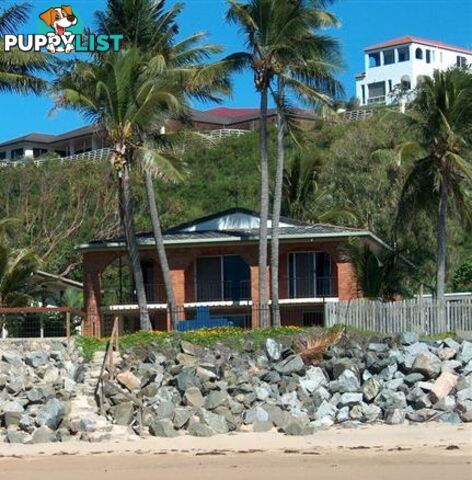 62 Bourke Street BLACKS BEACH QLD 4740