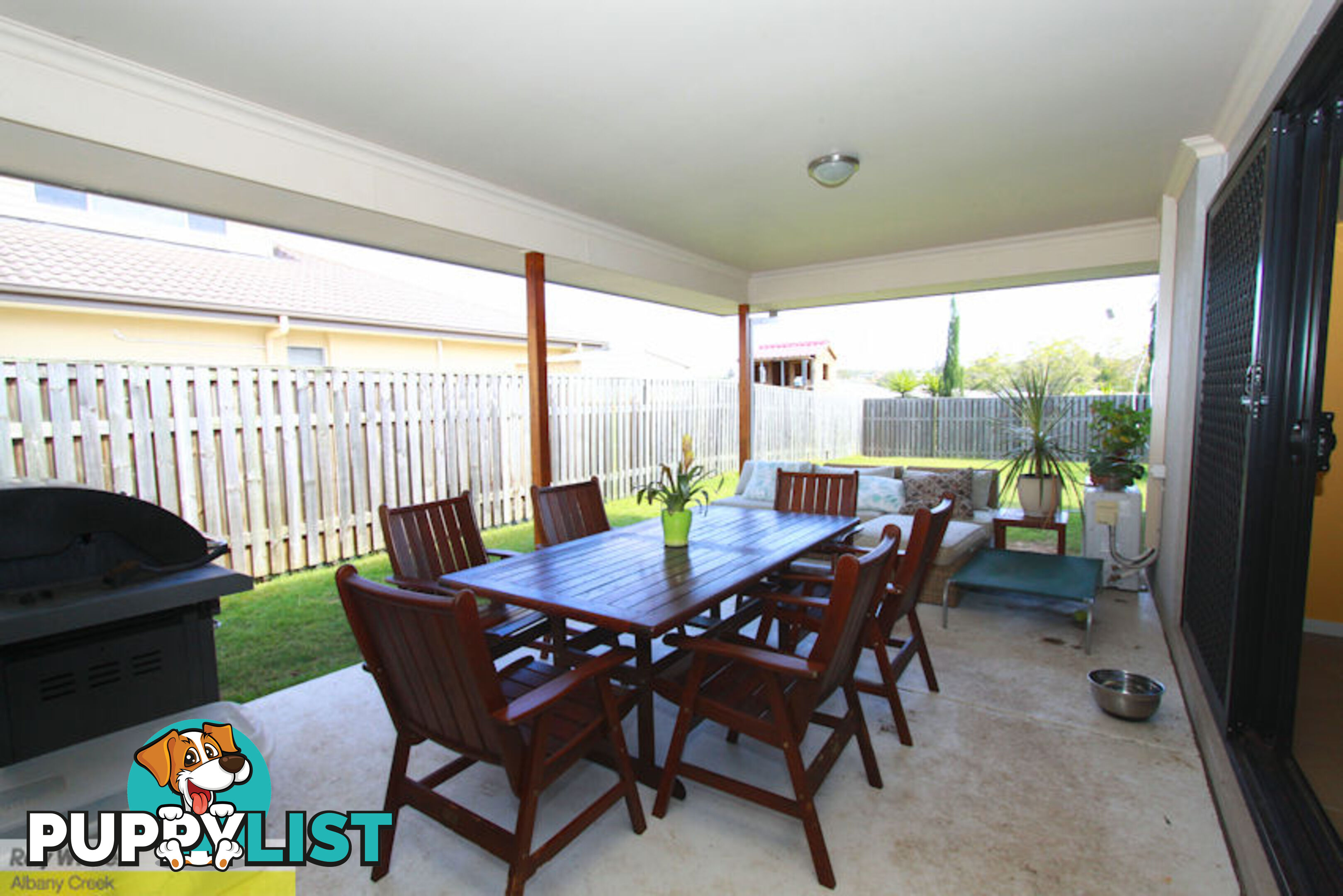 8 Tributary Court EATONS HILL QLD 4037