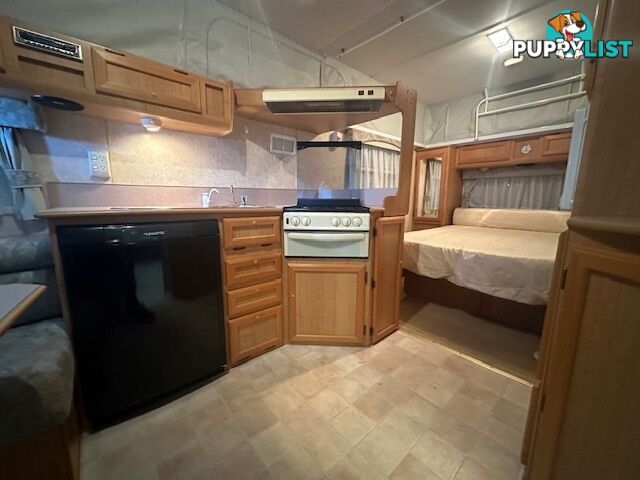 2002 18' Jayco Heritage Pop Top