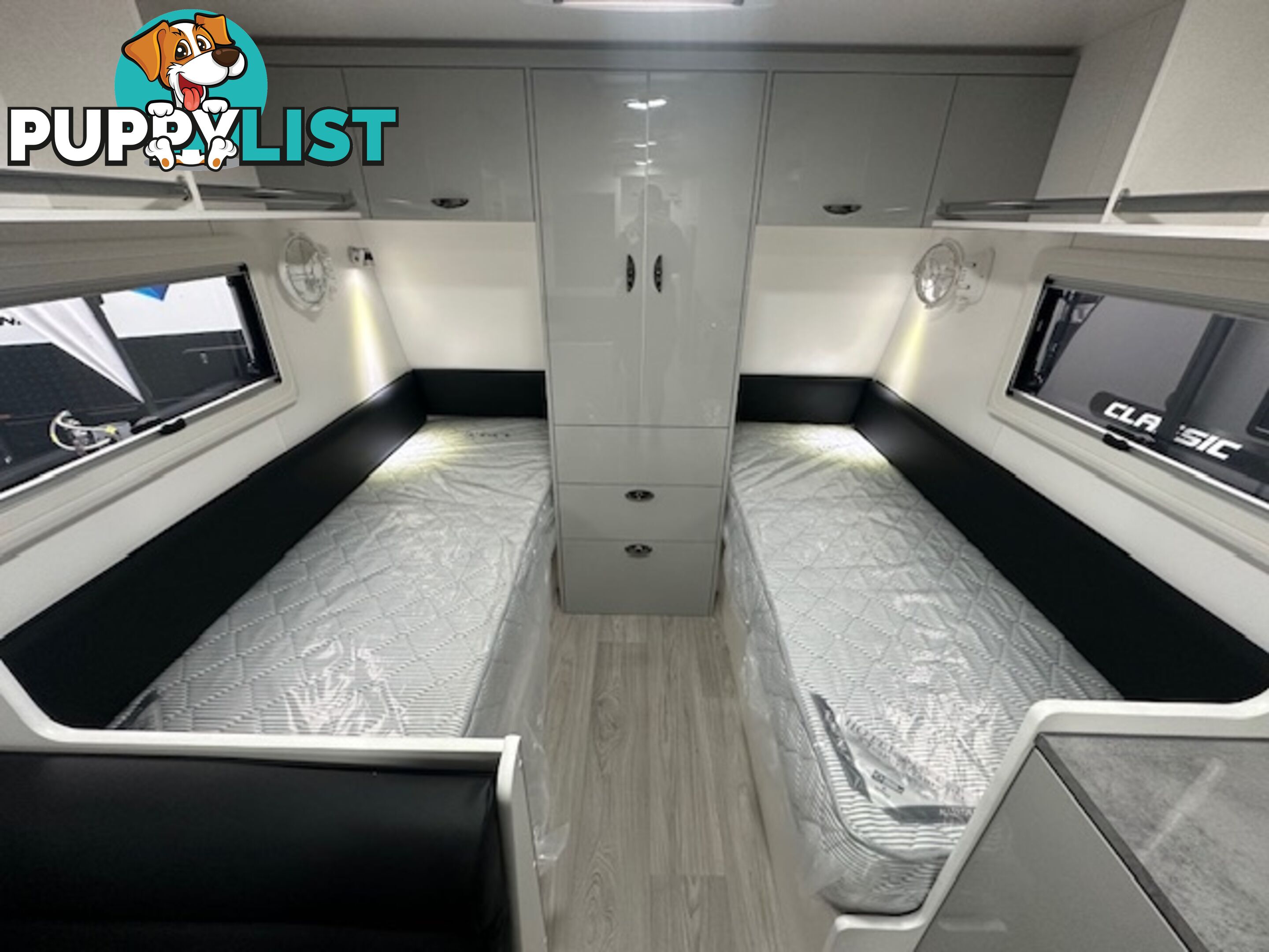 New 2024 Viscount V2 Single beds 19'6