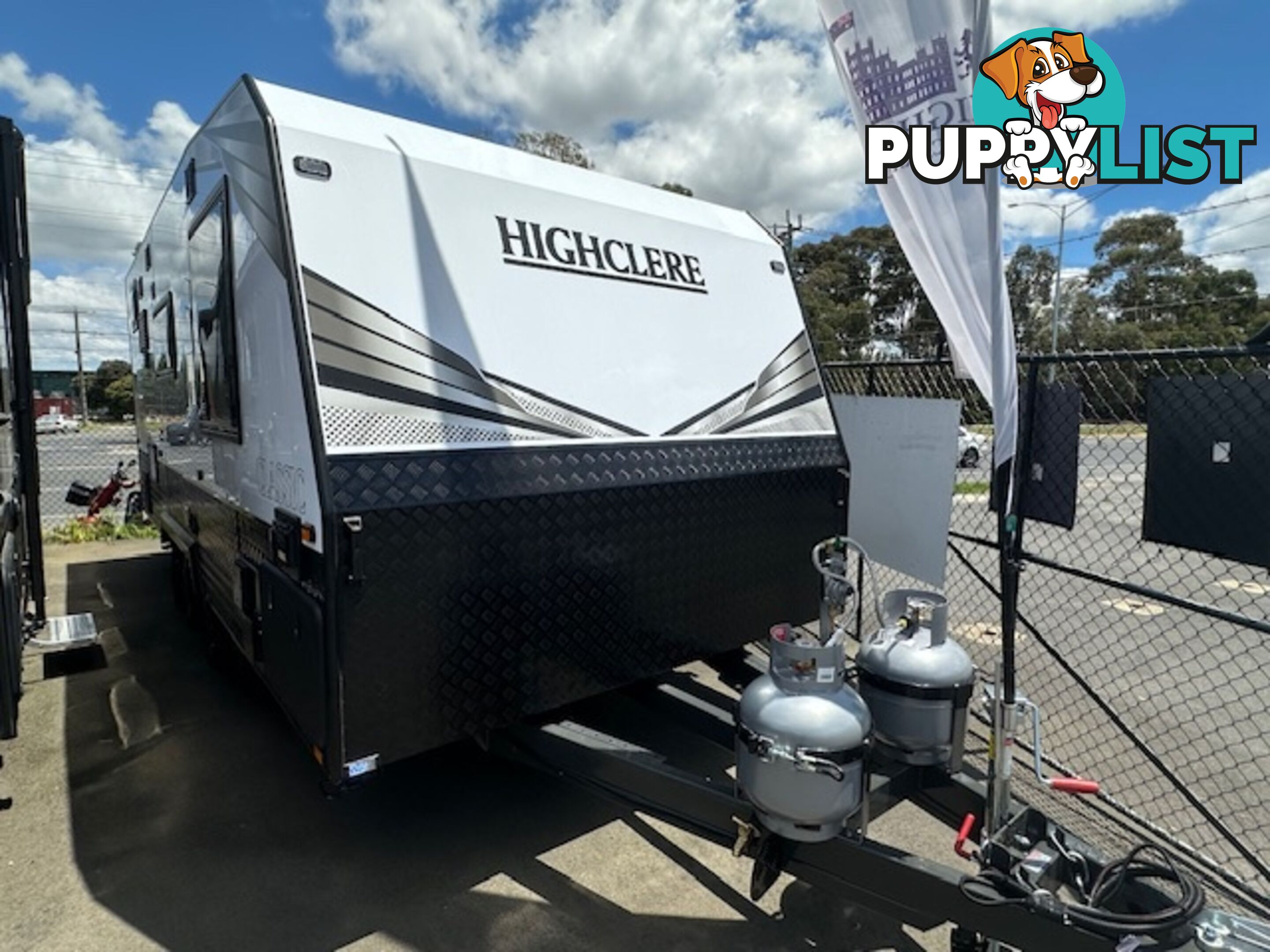 New 2024 Highclere Classic LE 19'6