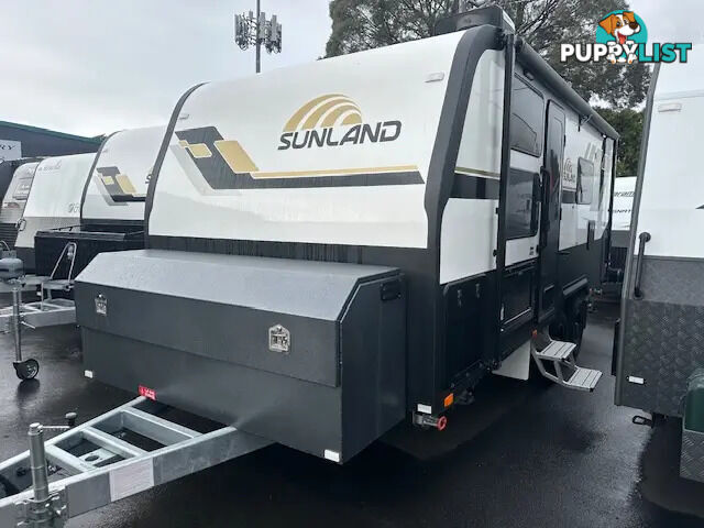 New 2024 Sunland Blue Heeler 19'6