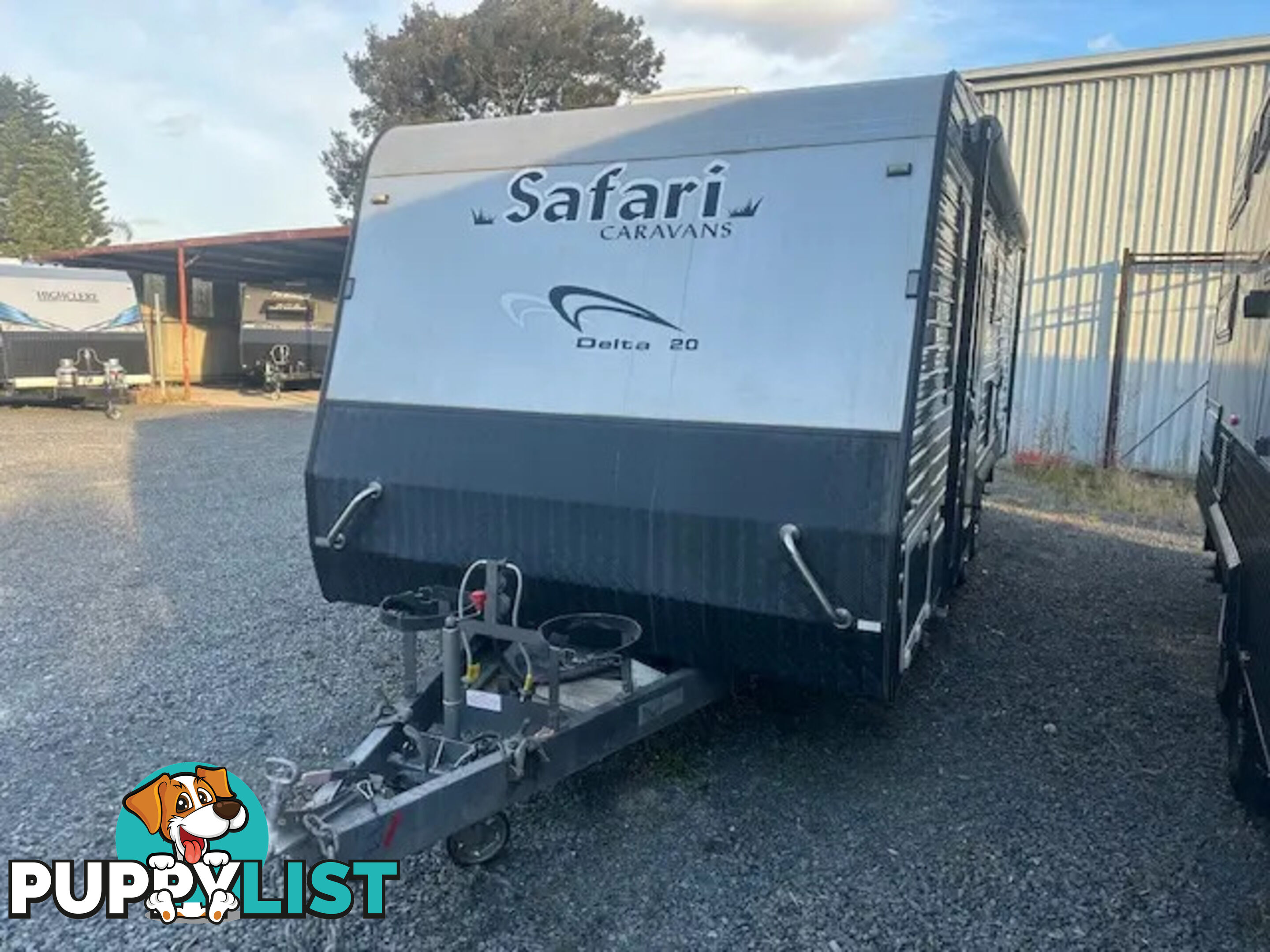 Used 2016 Safari Delta 20 19'6
