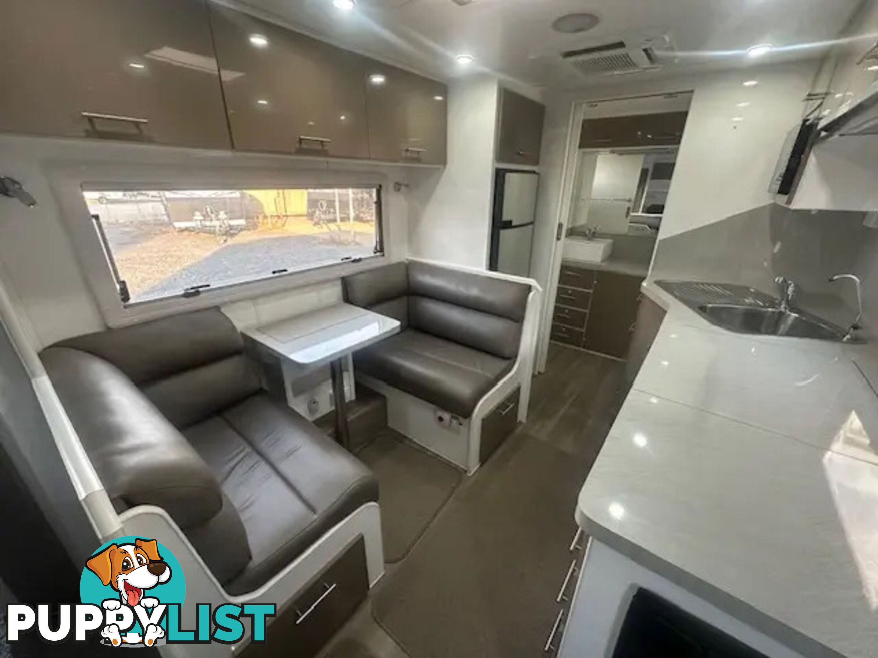 Used 2016 Safari Delta 20 19'6