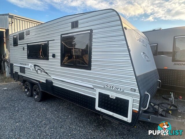 Used 2016 Safari Delta 20 19'6