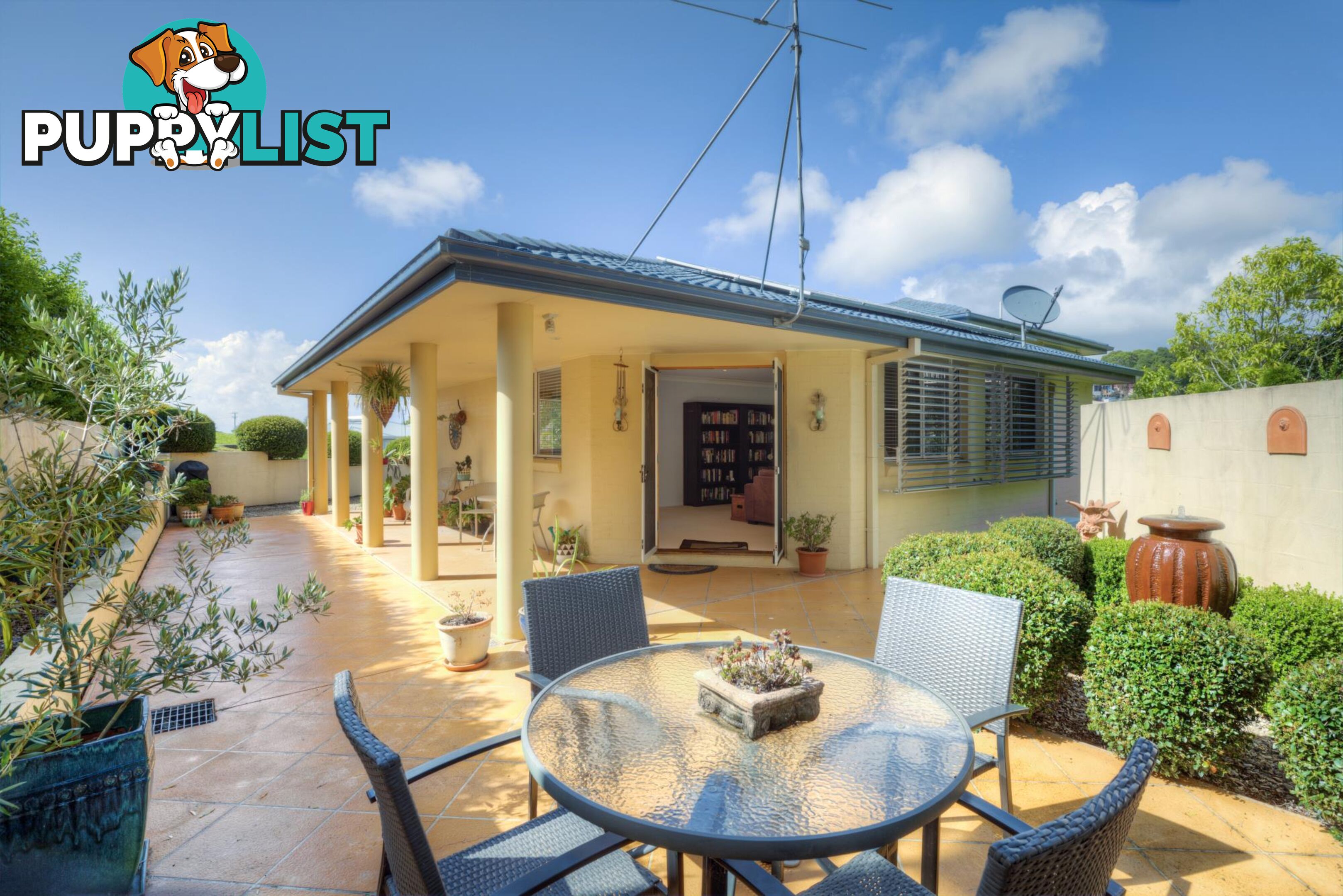 2 Coachwood Close NAMBUCCA HEADS NSW 2448