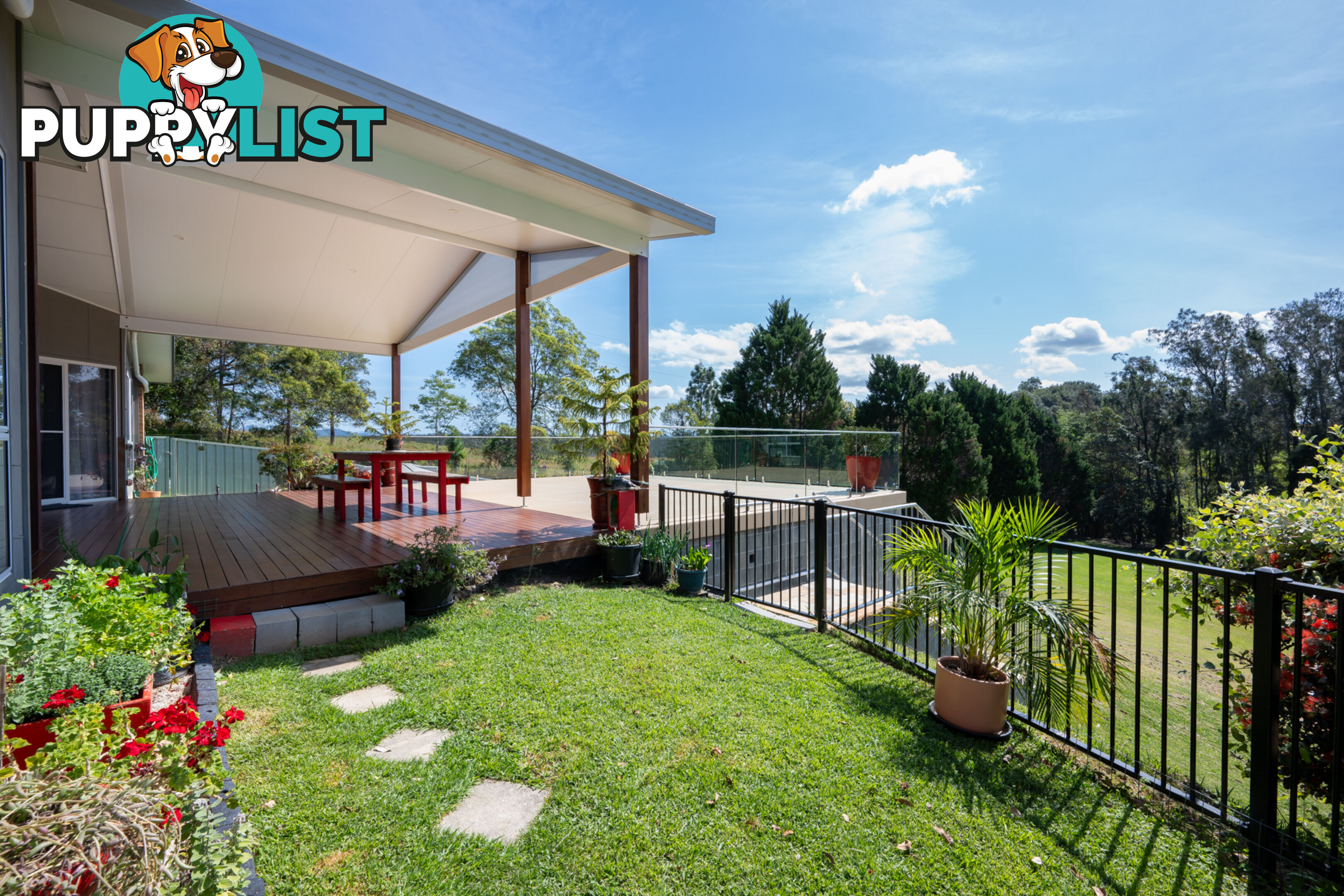 1 Rosemary Gardens NORTH MACKSVILLE NSW 2447