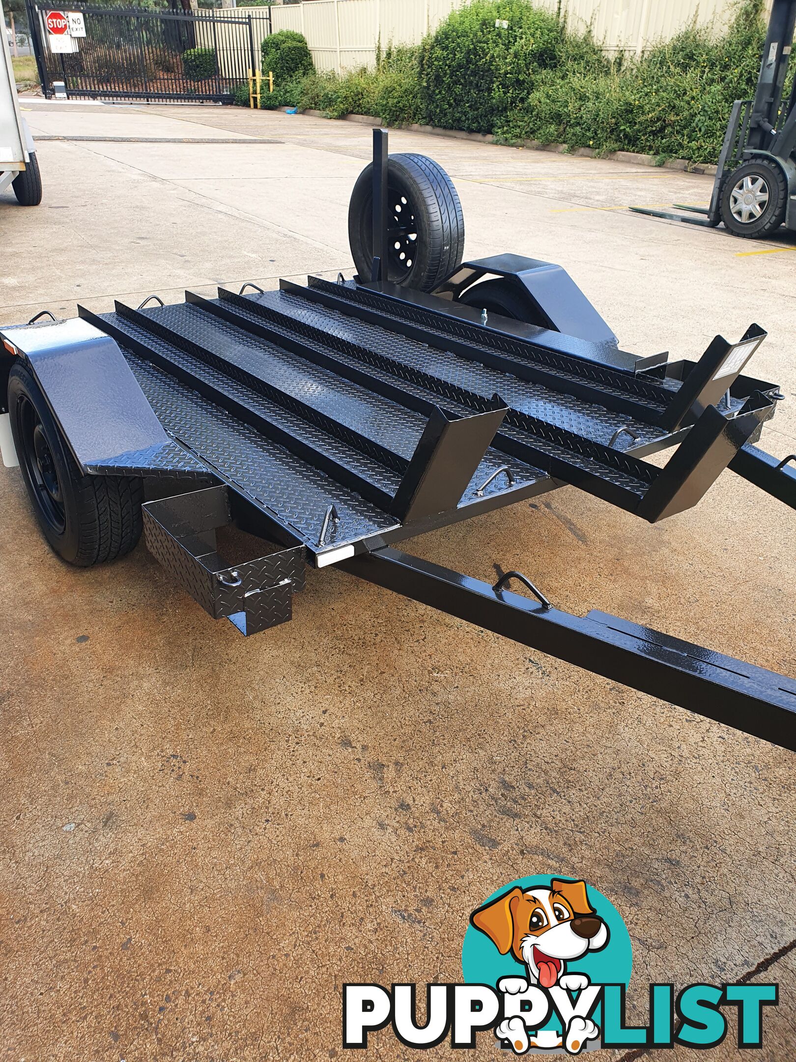 CUSTOM TRADESMAN TRAILERS/ENCLOSED TRAILERS