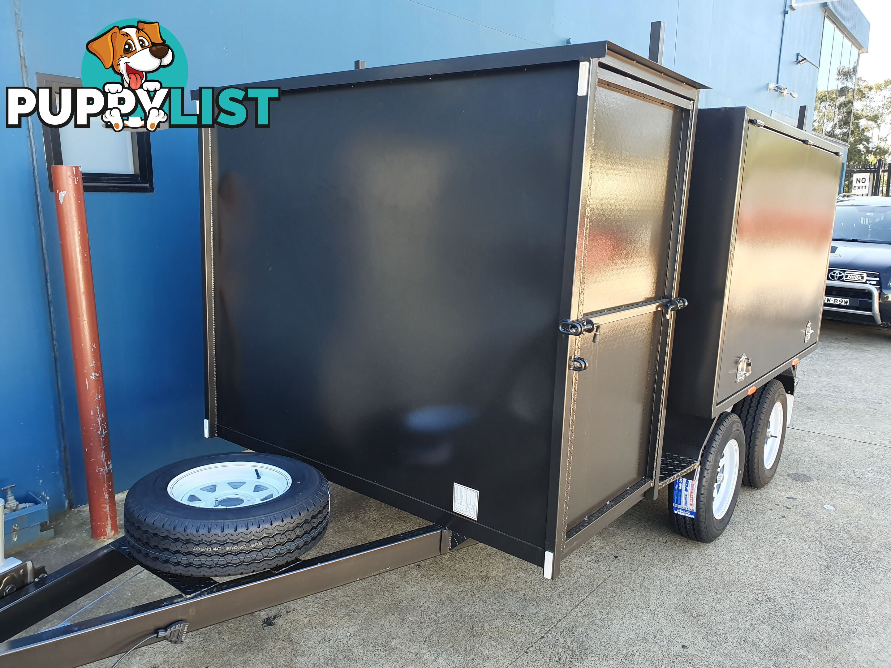 CUSTOM TRADESMAN TRAILERS/ENCLOSED TRAILERS