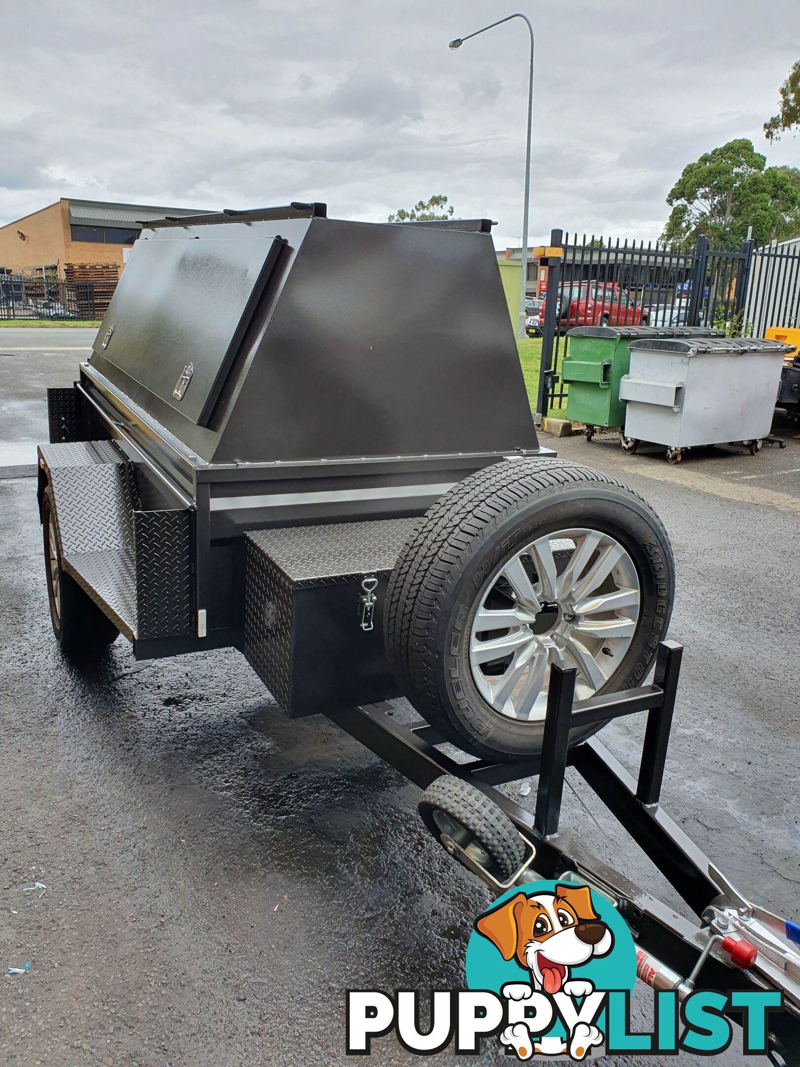 CUSTOM TRADESMAN TRAILERS/ENCLOSED TRAILERS