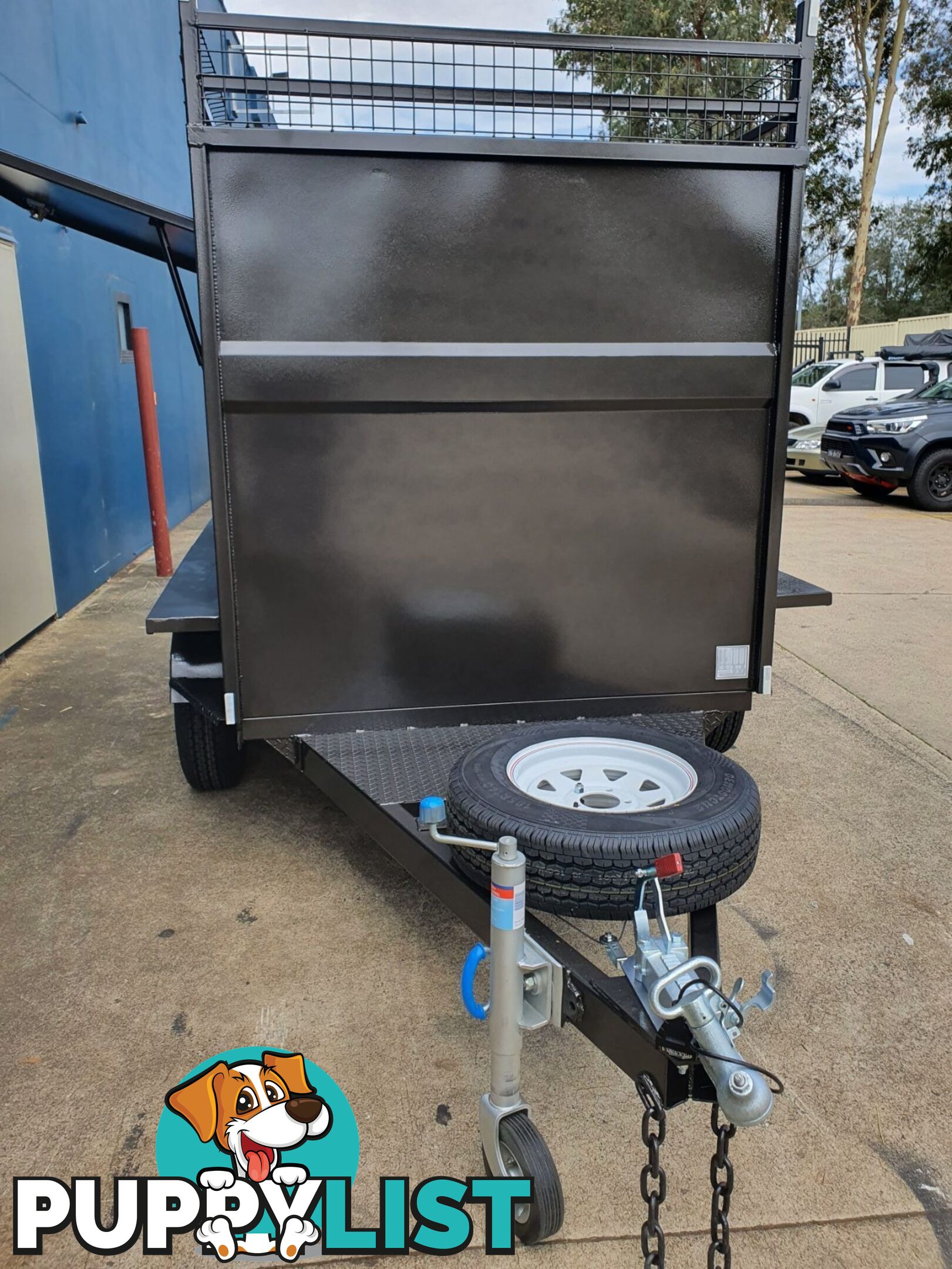 CUSTOM TRADESMAN TRAILERS/ENCLOSED TRAILERS