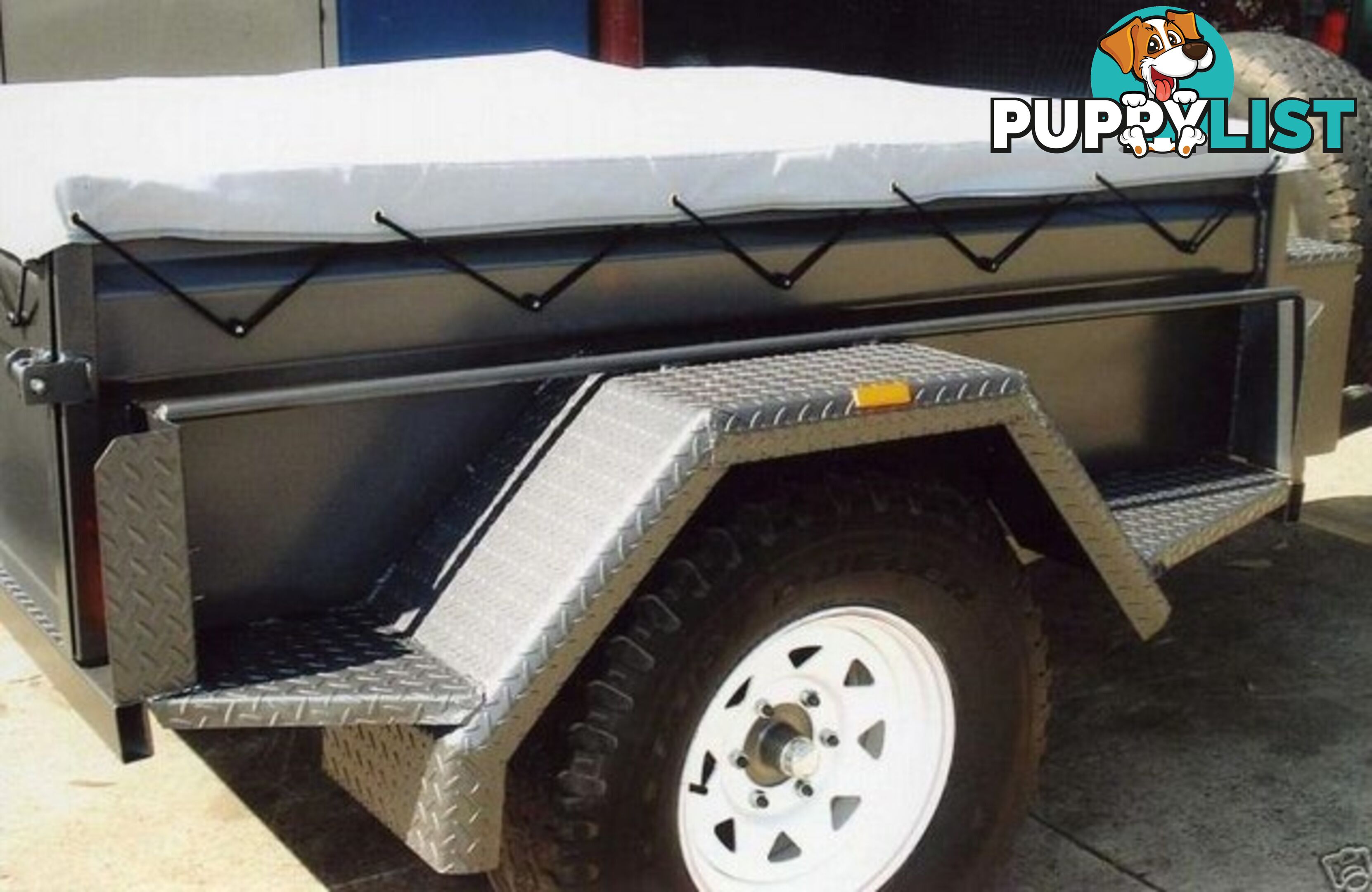 CUSTOM OFF ROAD TRAILERS