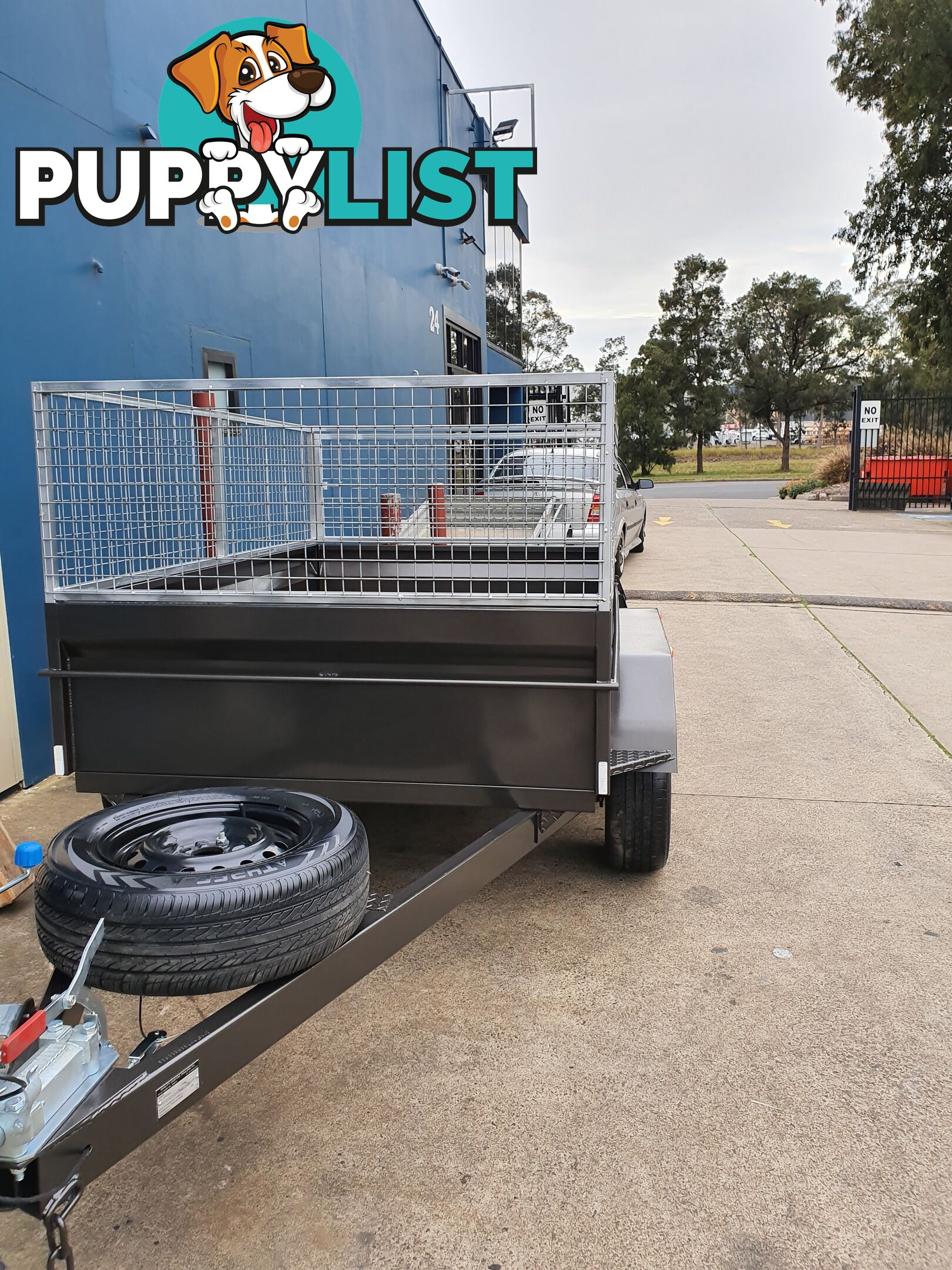 CUSTOM BOX TRAILERS