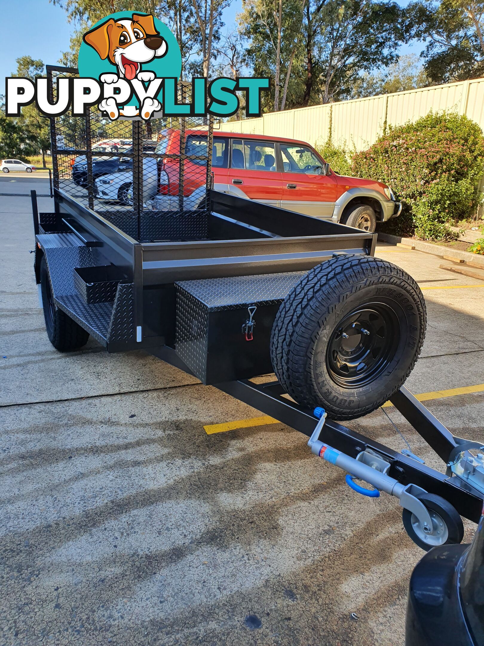 CUSTOM BOX TRAILERS