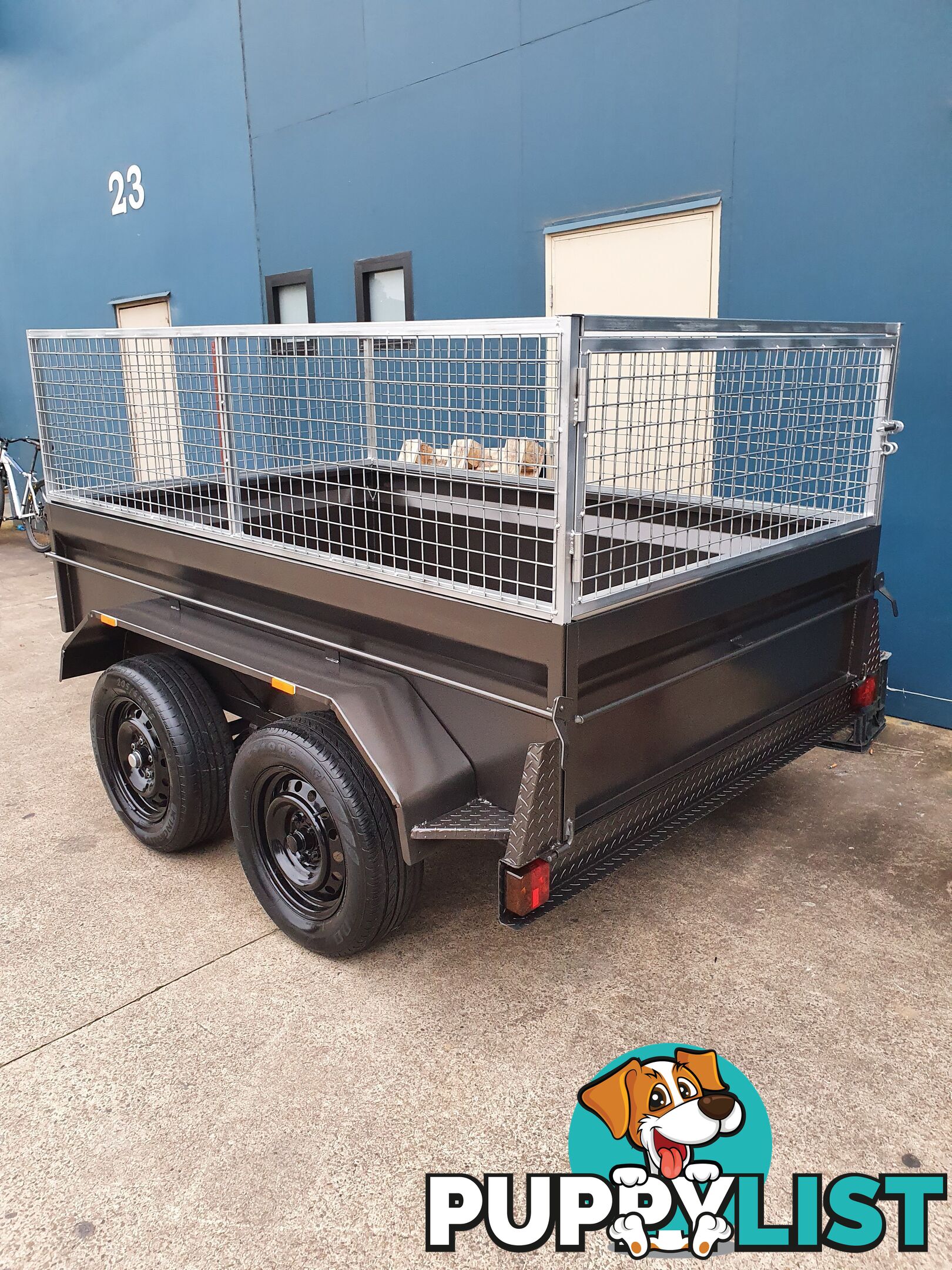 CUSTOM BOX TRAILERS