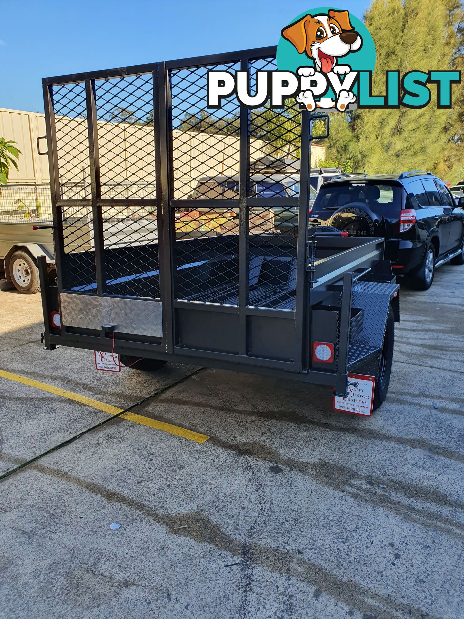 CUSTOM BOX TRAILERS