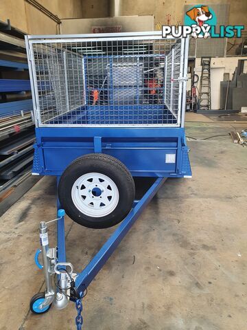 CUSTOM BOX TRAILERS
