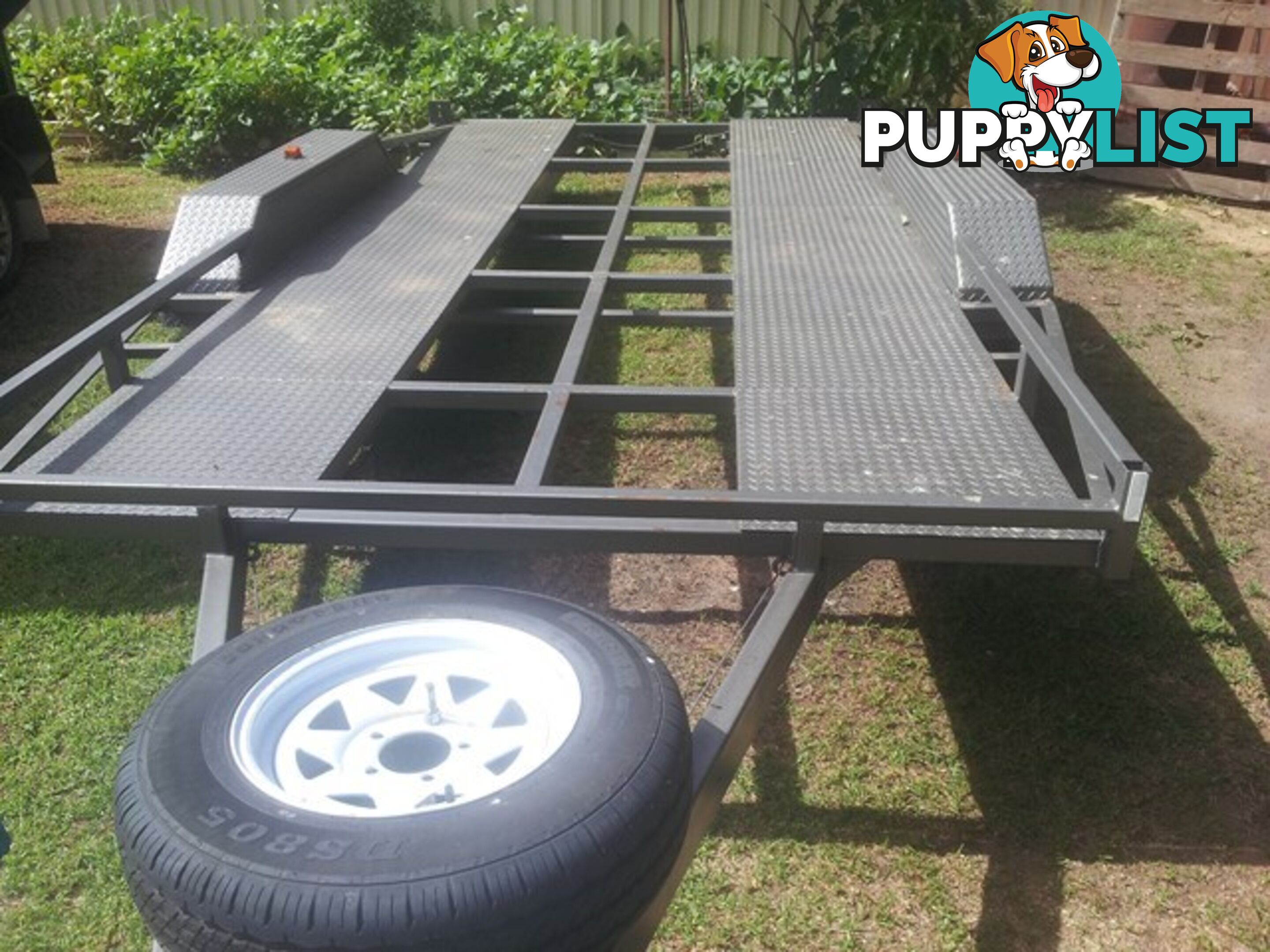 CUSTOM CAR/FLAT DECK TRAILERS