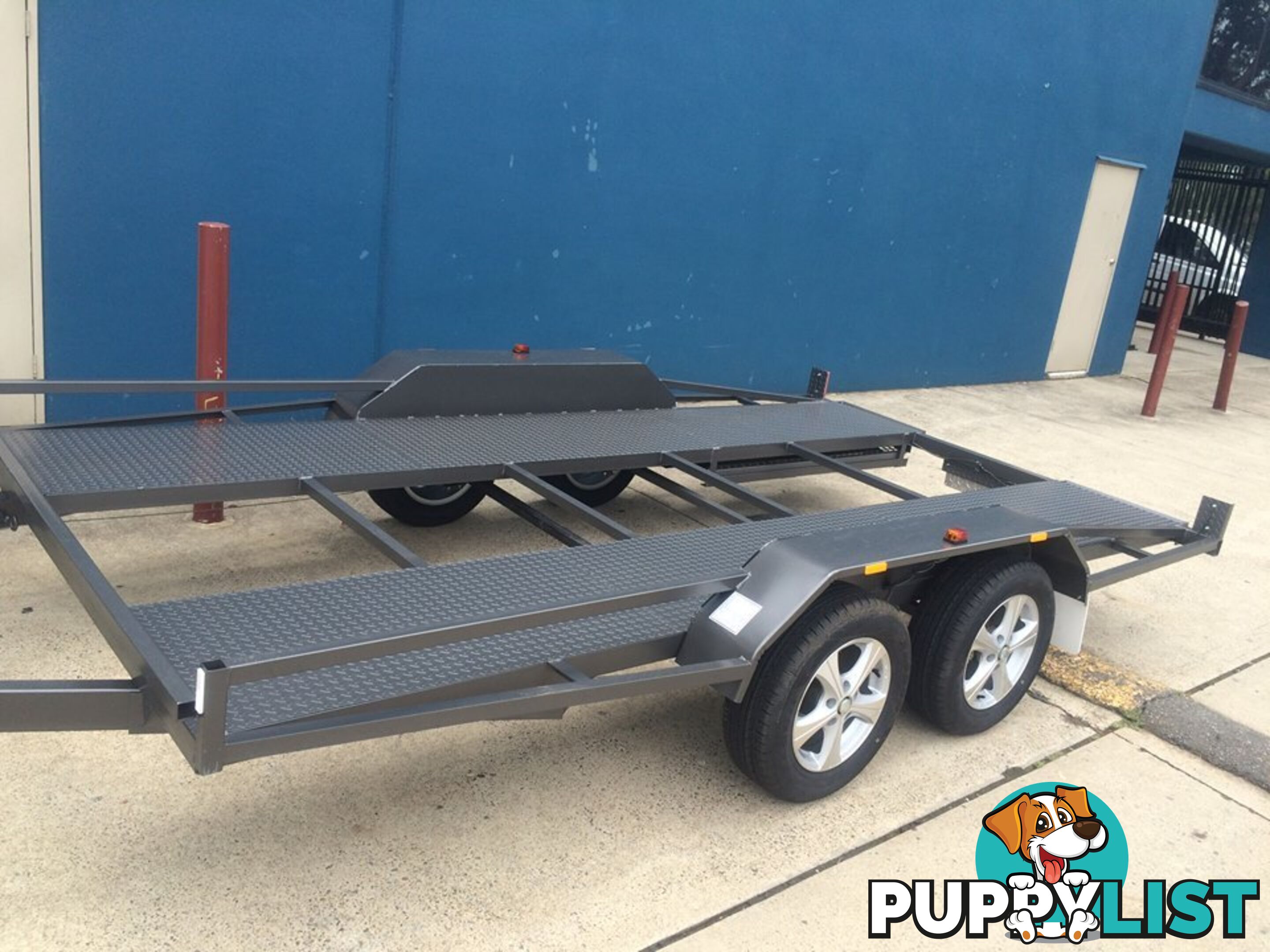 CUSTOM CAR/FLAT DECK TRAILERS