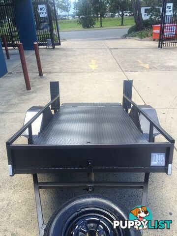 CUSTOM GOLF TRAILERS