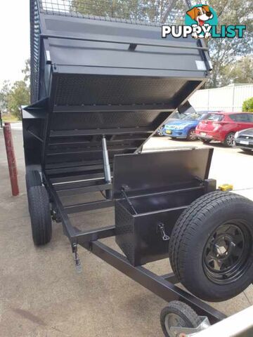 CUSTOM HYDRAULIC TIPPER TRAILERS