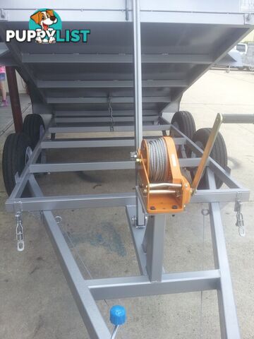 CUSTOM HYDRAULIC TIPPER TRAILERS