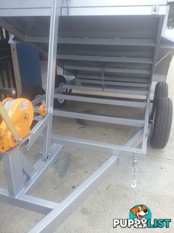 CUSTOM HYDRAULIC TIPPER TRAILERS