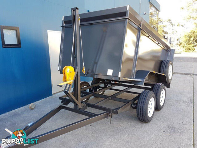 CUSTOM HYDRAULIC TIPPER TRAILERS