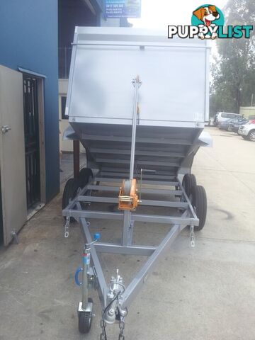 CUSTOM HYDRAULIC TIPPER TRAILERS