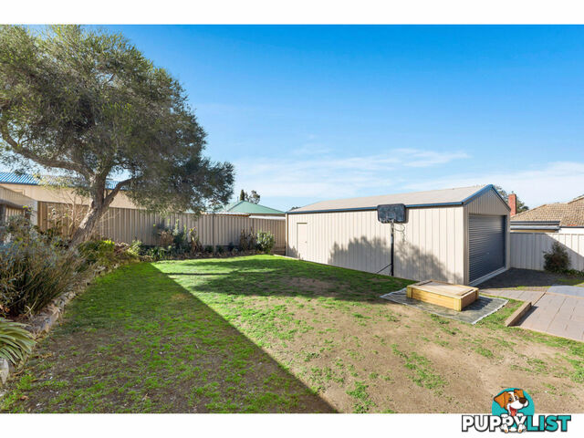 17 Lowe Street Kangaroo Flat VIC 3555