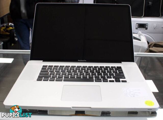 MacBook Pro 17" 500GB Mid 2010