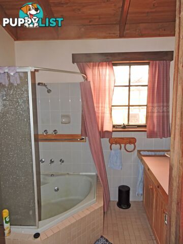 63 Herbert YORK WA 6302