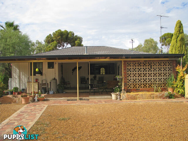 67 RASON STREET KELLERBERRIN WA 6410