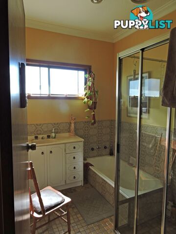 67 RASON STREET KELLERBERRIN WA 6410