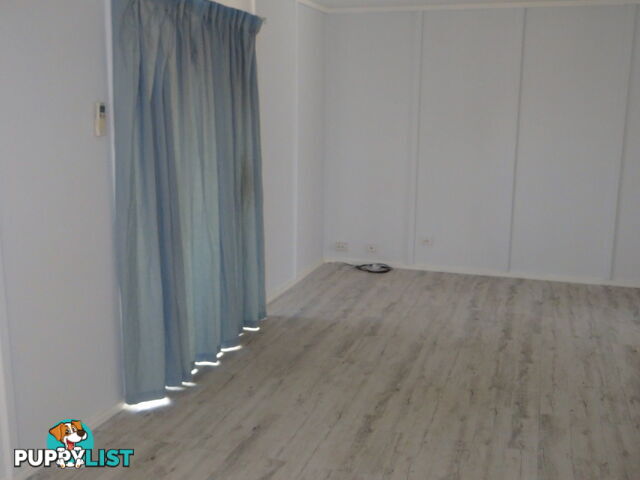 6 HOPE STREET YORK WA 6302