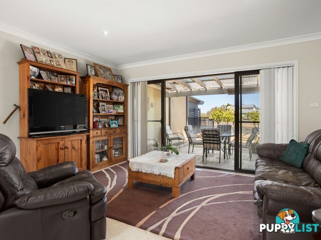 2/1 Ulmarra Close HARRINGTON NSW 2427