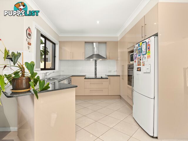 2/1 Ulmarra Close HARRINGTON NSW 2427