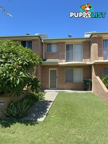 2/6-8 Muir Street HARRINGTON NSW 2427