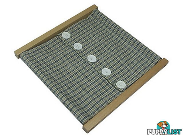 Buttoning Large Buttons - Timber Frame - PR011