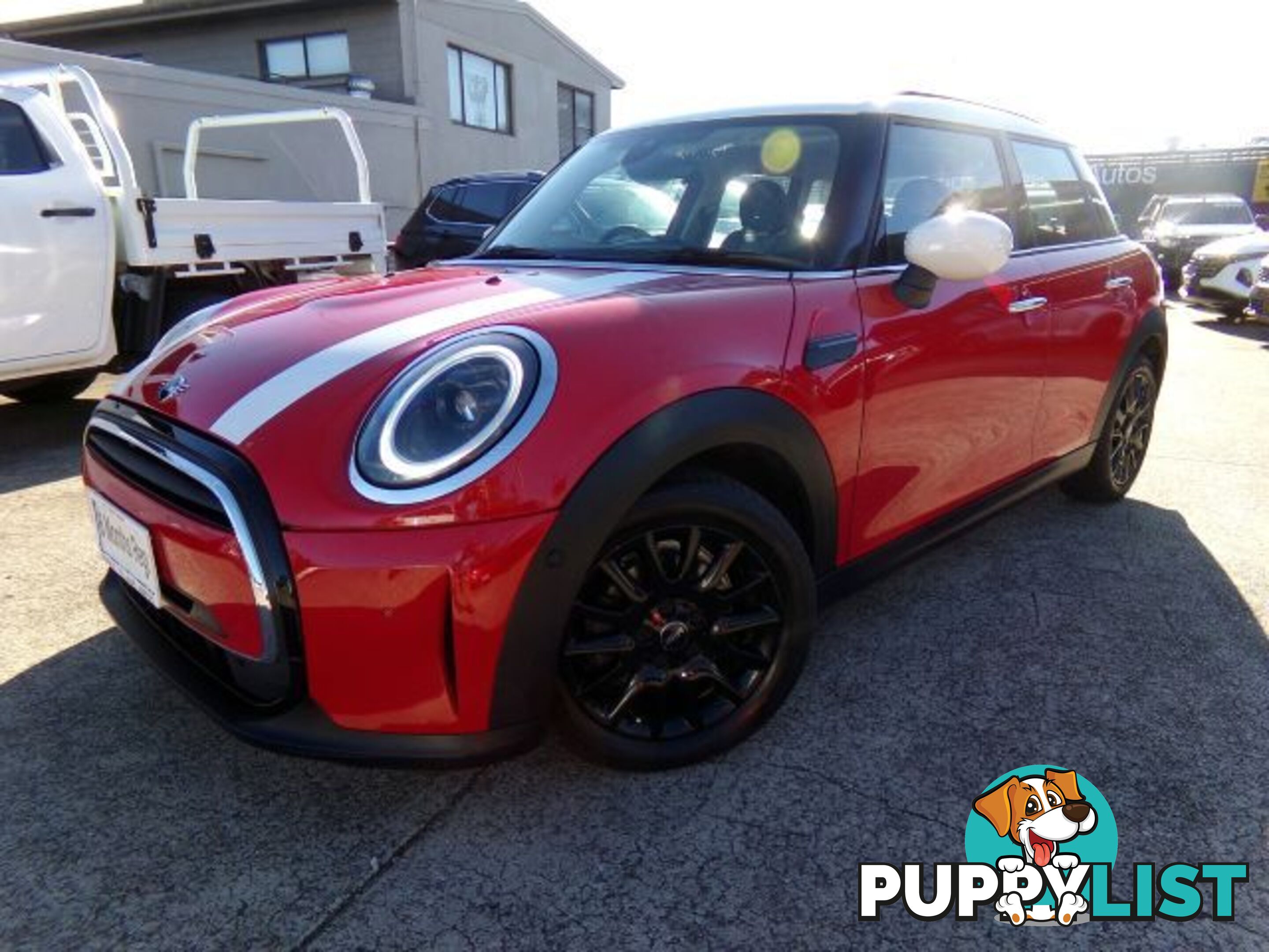 2021 MINI HATCH COOPER-CLASSIC-F55-LCI-2  HATCHBACK